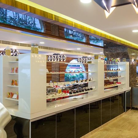 Hotel Park Elanza Chennai Dış mekan fotoğraf