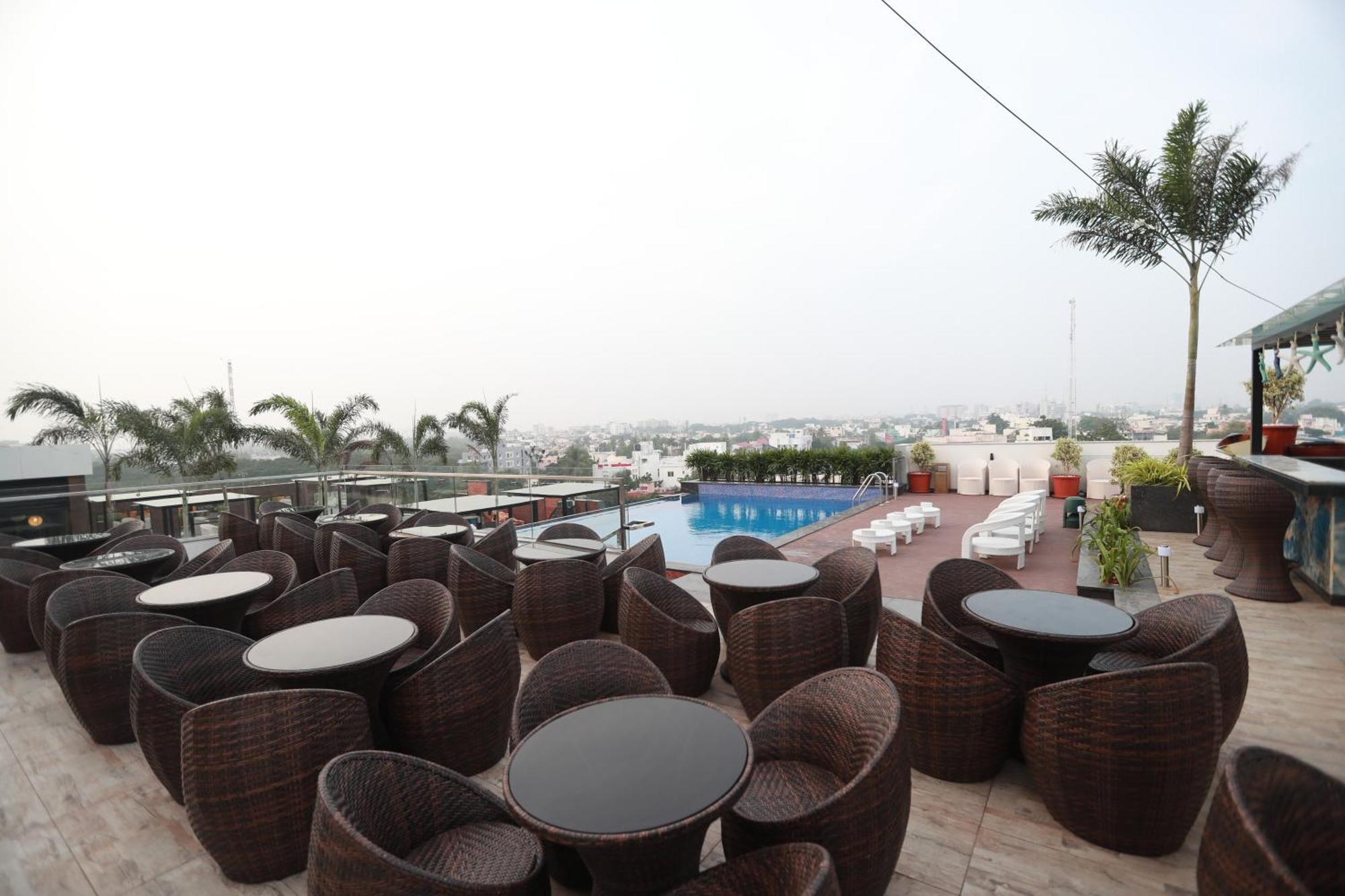 Hotel Park Elanza Chennai Dış mekan fotoğraf